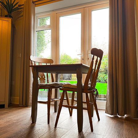 Villa Beautiful Cotswold Couples Retreat à Bourton-on-the-Water Extérieur photo